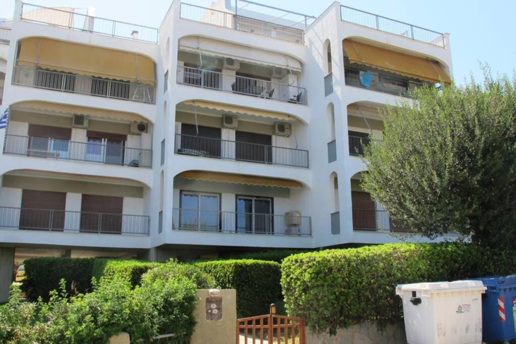 Sunrise Pearl In Attika Riviera Apt And Parking Rafina  Exterior photo