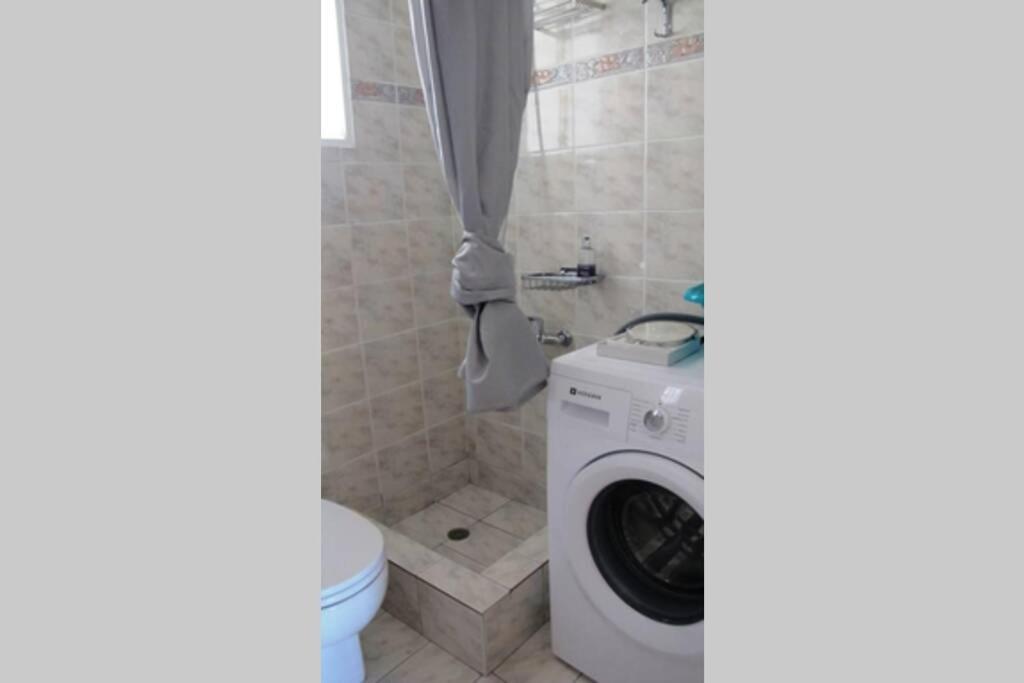Sunrise Pearl In Attika Riviera Apt And Parking Rafina  Exterior photo